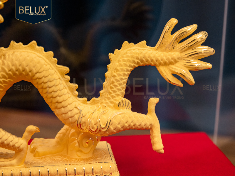 Tượng Rồng cầm ngọc vàng cát 16x3x9cm